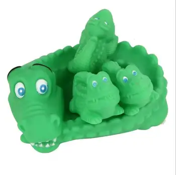 

4pcs/set Lovely Crocodile/duck/turtle/frog Animals Water Toys Colorful Soft Rubber Float Squeeze Sound Squeaky Bathing Toy YH936