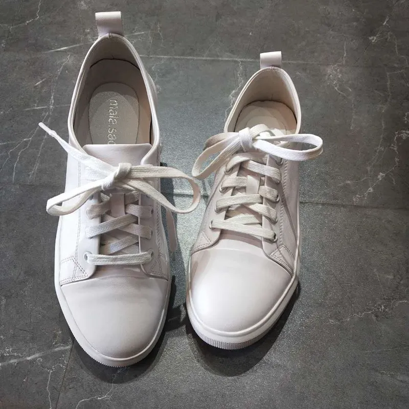 Hot Sale Spring Autumn New Fashion Women Small White Shoes High Quality Genuine Leather Lace-Up Arts Casual Loafers Shoes