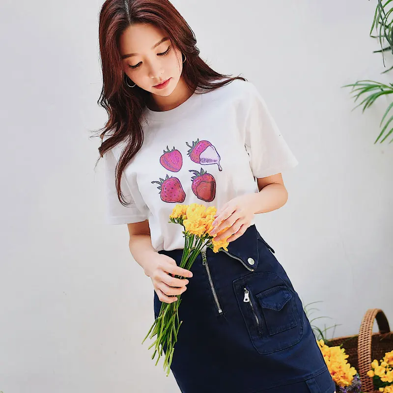 

Dabuwawa Summer Cotton Print T-shirts Women Ladies Causal O-Neck Tees 2019 New Letter/Fruits Pattern Tops DN1BTS019