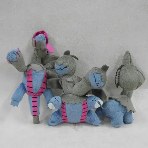 pokemon hydreigon plush