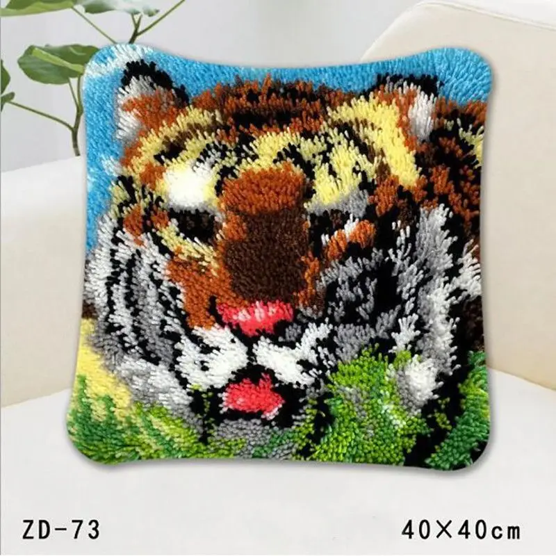 Latch Hook Rug Kits Embroideried Pillowcase Crochet Hook Animal Tiger