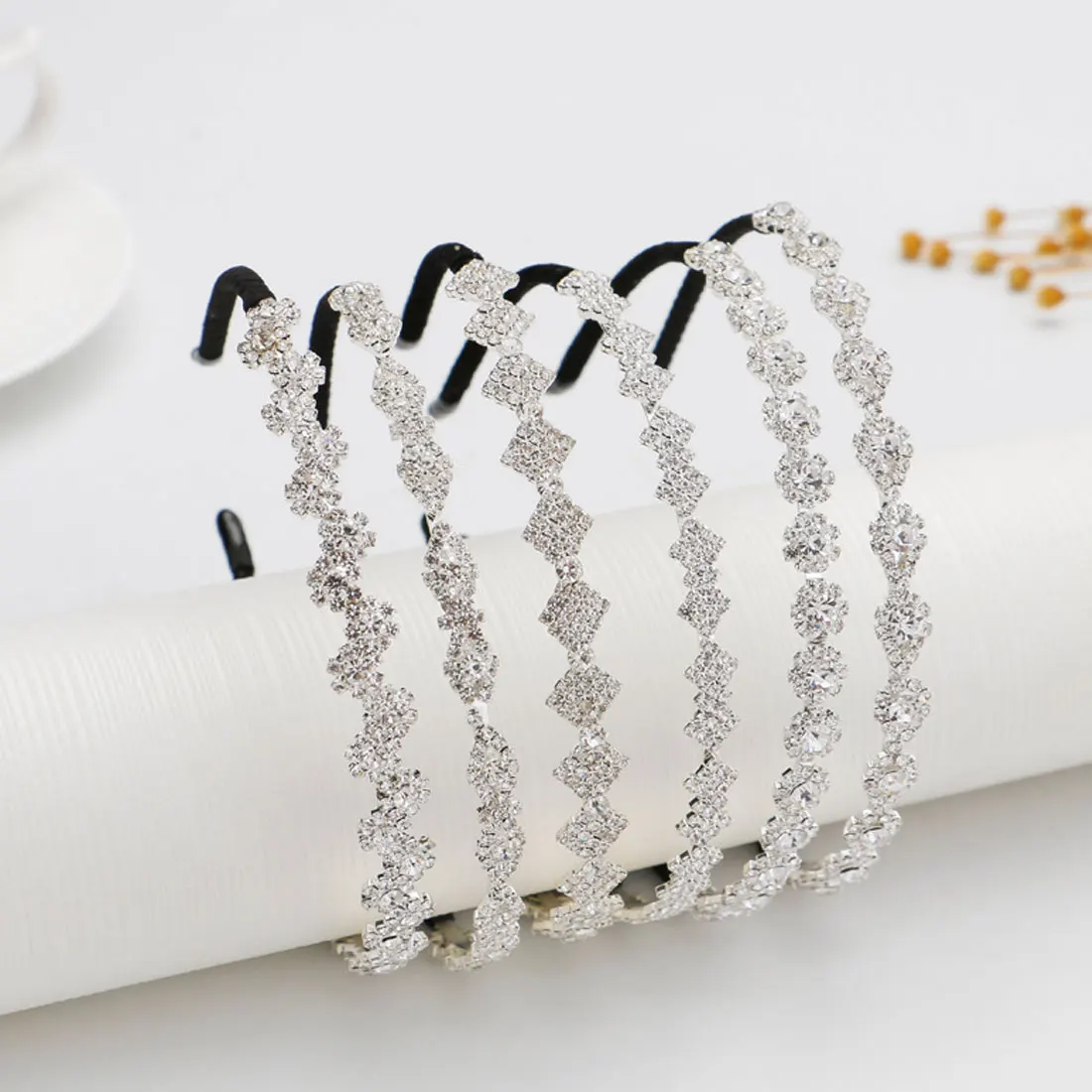 

Elegant Wedding Birthday New Crystal Pearl Hair Bands Headband Hair Accessories Ornaments Lady Style Head Wear