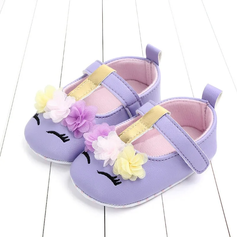 Первые ходунки Единорог цветок младенческой девочка обувь розовый/белый/фиолетовый искусственная кожа, для новорожденных мягкая подошва малыша обувь 0-18 м - Цвет: Purple