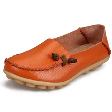 Новинка; обувь для отдыха для мамы; Красивая дышащая женская обувь из натуральной кожи; повседневные Мокасины без застежки на плоской подошве; большие размеры 25-61; P1e21