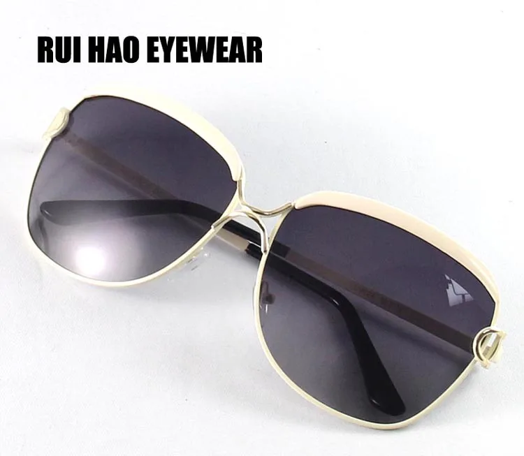 8702-white-750 (5)