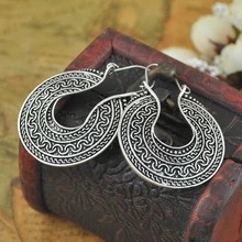 New Tribal Ethnic Retro Tibetan Silver Carving Round Dangle Earring Vintage Bohemian Jewelry Earrings For Women
