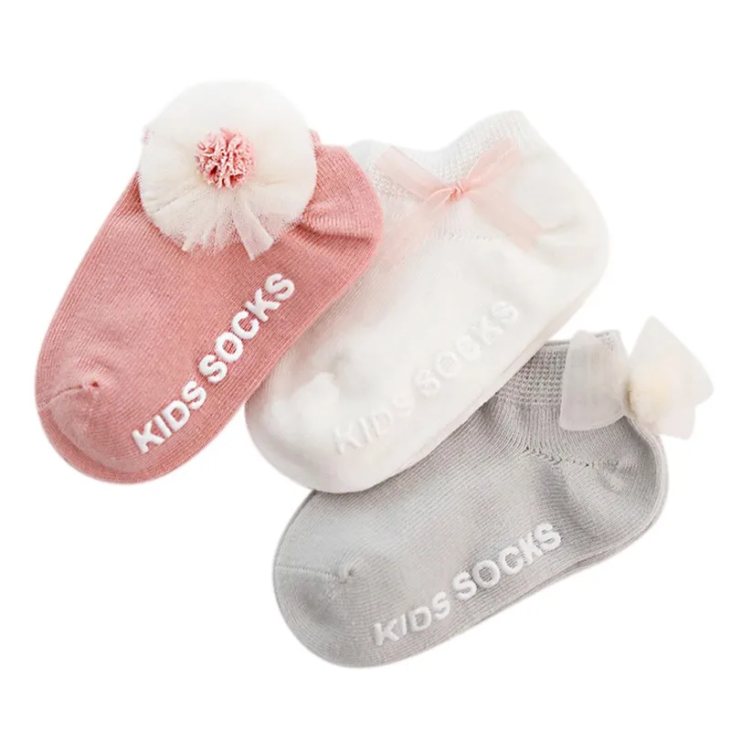 Комплект из 3 предметов, топы для маленьких детей; однотонная Шнуровка с бантиком детские носки для маленьких мальчиков и девочек, хлопковый дышащий Противоскользящий Крытый ходьбы короткие носки - Цвет: B 6-12M
