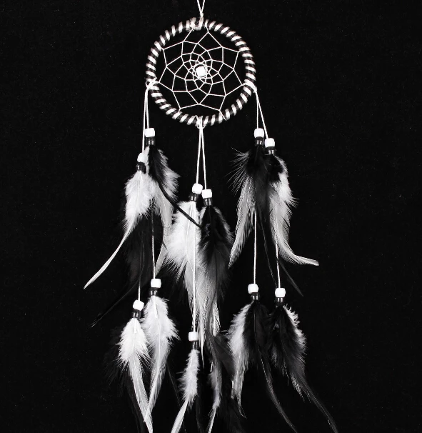 Dreamcatcher White Black Wind Chimes Indian Style Feather Pendant Dreamcatcher White Black Wind Chimes Indian Style Feather Pendant Dream Catcher European House Car Decor Religious Mascot Hot