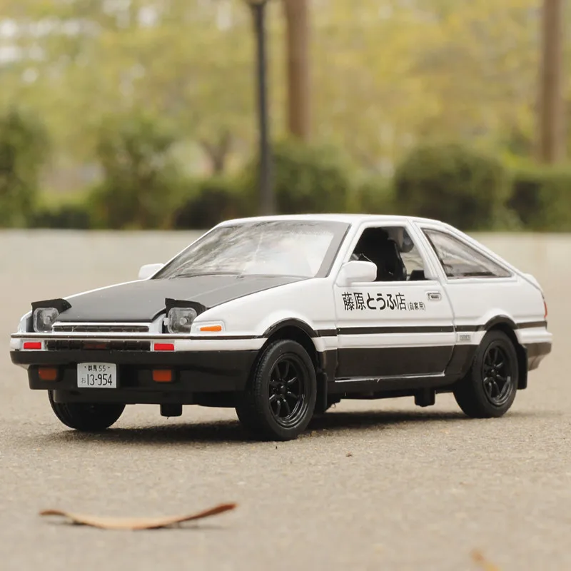 

Trueno AE86 1:32 Car Models Simulation Toy Metal Cars For Children 4 Open Door Sound And Light INITIAL D Car Diecast Vehicle Toy