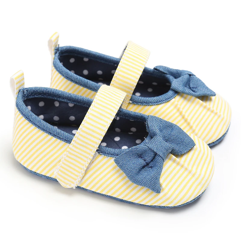 New Baby Shoes Breathable Canvas Shoes Baby first walking Shoes 3 Color