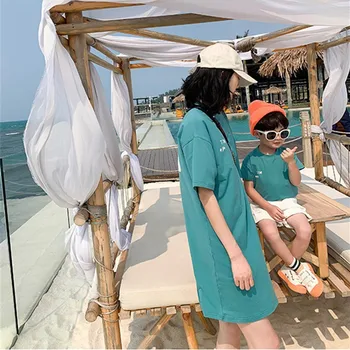 

Summer Mommy and Me Short Sleeve tshirt Mom Dresses Daughter Son Cartoon T-Shirt Family Matching Outfits Fashion Dress Clothes