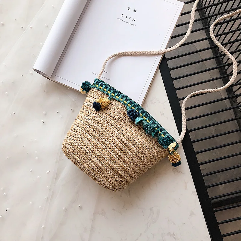 

Female Straw Beach Bag Bucket Crossbody Bags For Women 2019 Summer Wicker Designer Handbags Ladies Rattan Shoulder Messenger Bag