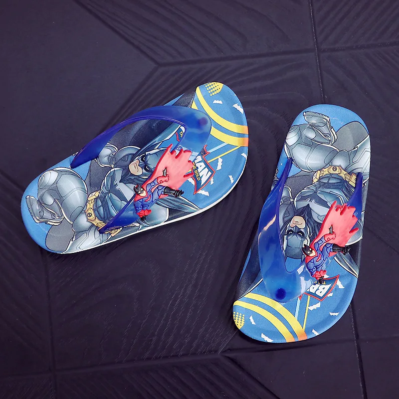Дети Мальчик Лето ПВХ пляжные тапочки мягкие мультфильм Бэтмен Нескользящие шлепанцы домашняя обувь баня 2-10years XQ01