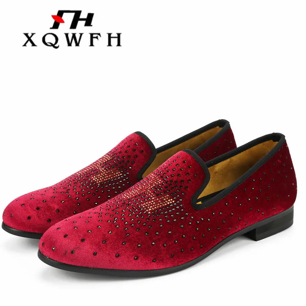 

Red Shoes 2019 New Men Loafers Exquisite Crystal Men Wedding and Party Shoes men's flat Size 13 Men shoes