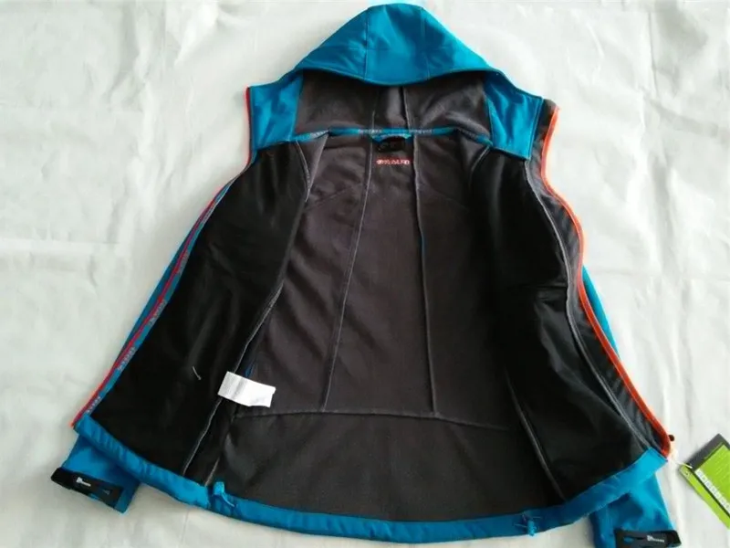 68CD0910F76449004E4CCDEF434CA5BD