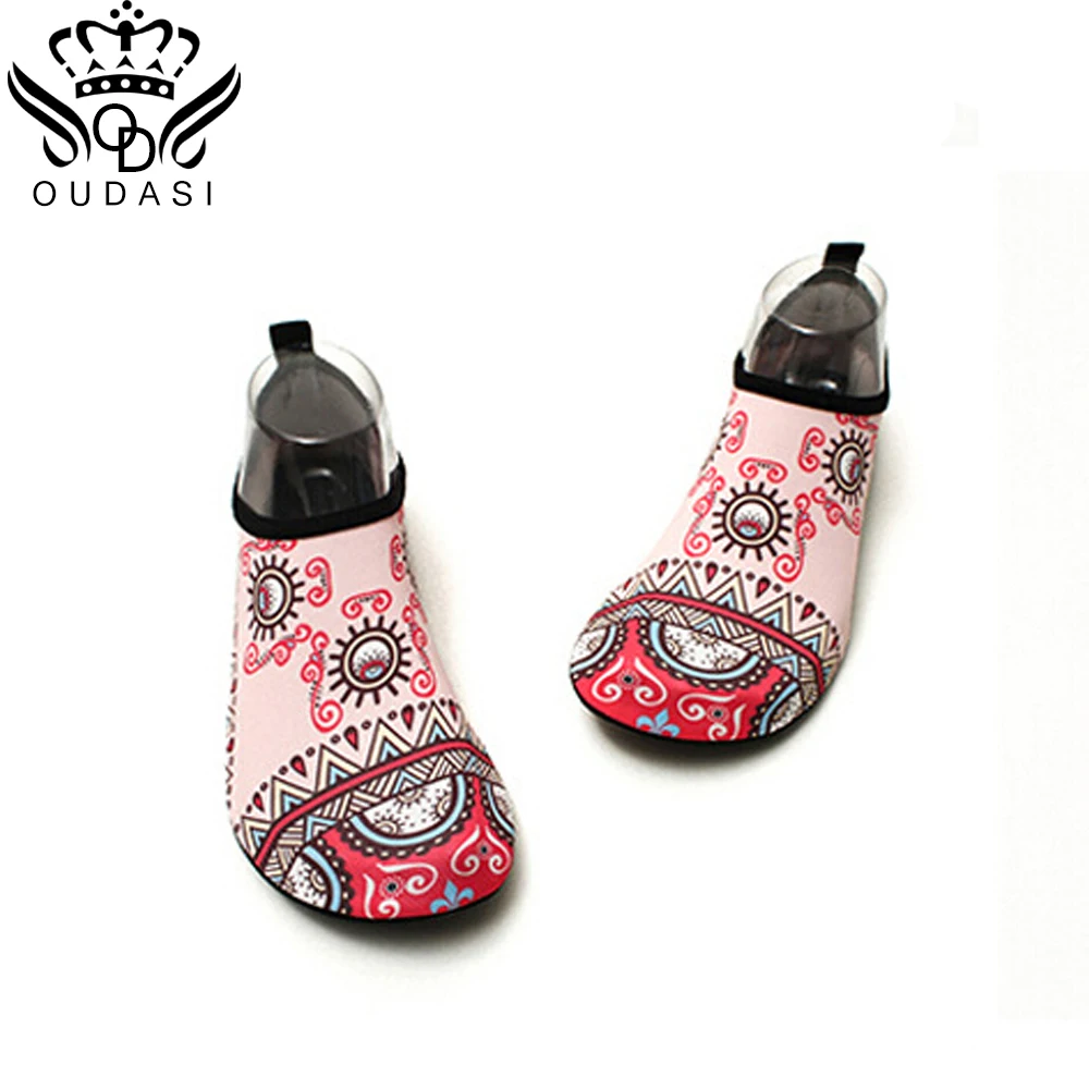 

Female Comfortable Socks Anti-slip Socks Diving Snorkel Diving Suit Diving Boot Water Swim Beach Swim Pants The Sneakers