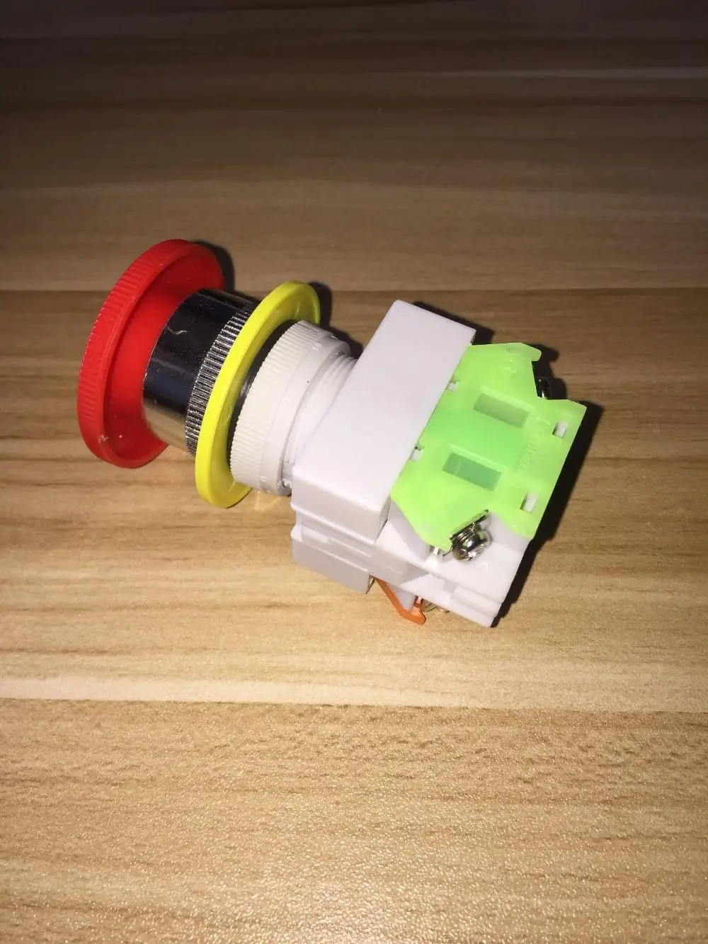 aeProduct.getSubject()