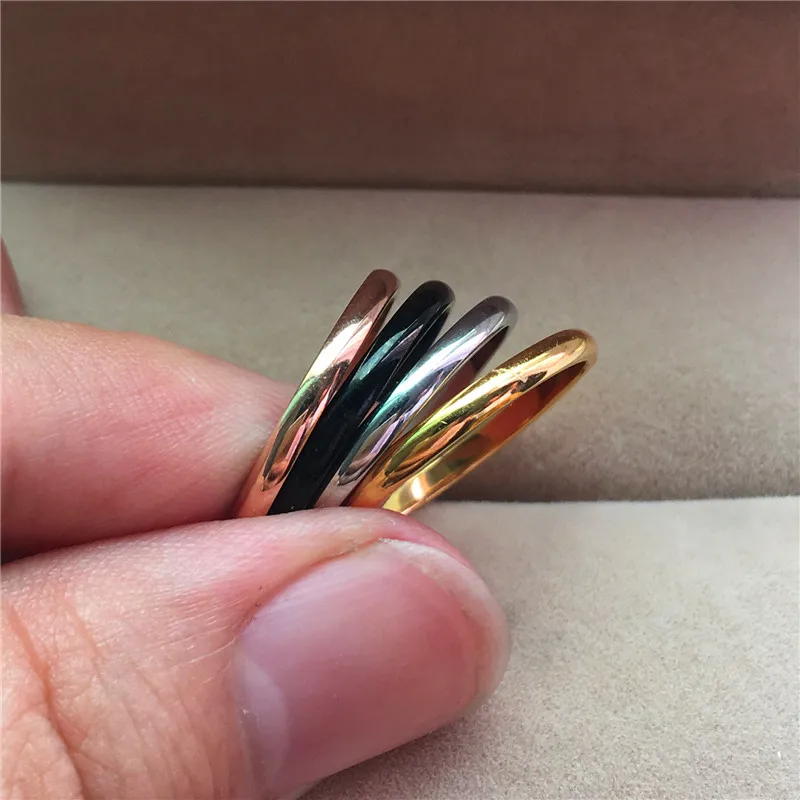 

Boho Cute Men Women Thin Titanium Steel Ring Black Silver Gold Engagement Ring Simple Style Vintage Wedding Rings For Couple