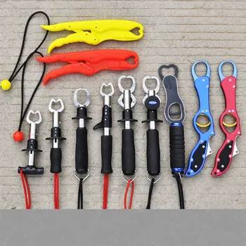 

Fish Lip Grip Stainless Steel Fishing Pliers Fish Mouth Controller with Scales Lock Gun Knob