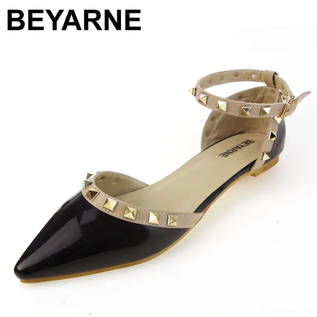 BEYARNE new arrival pointed toe women flats patent leather gladiator flats shoes sexy brand plus size stud women ballet flat