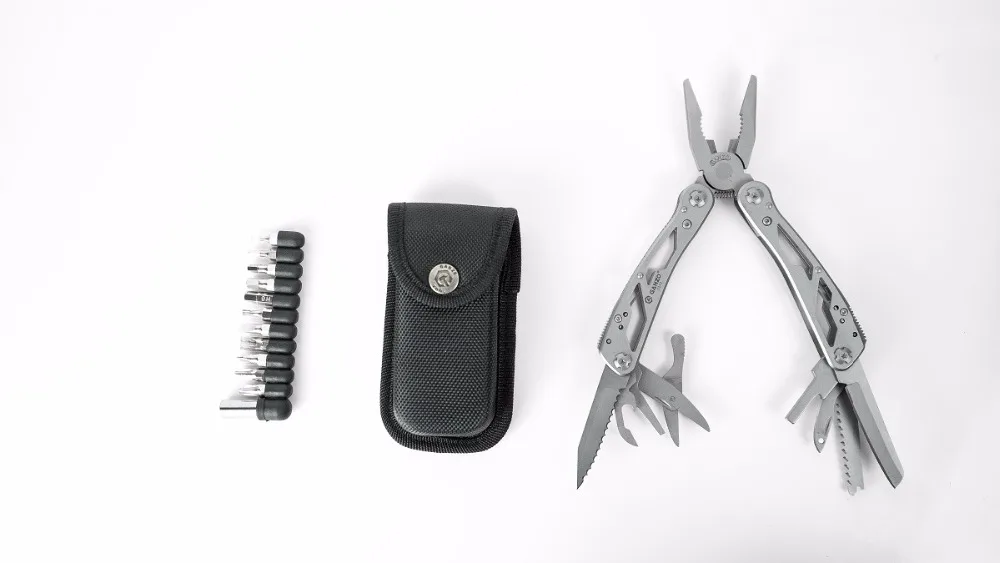 G202 plier 11