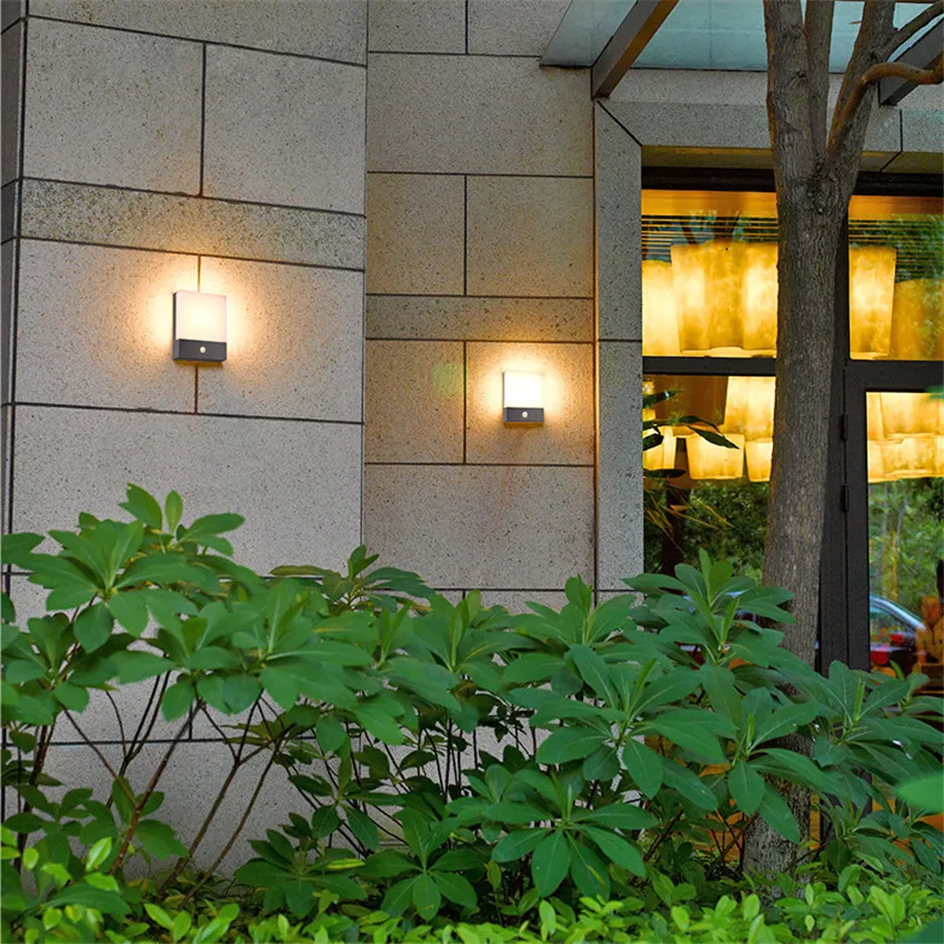 BL76 Sensor wall light   (12)