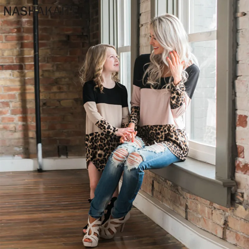 NASHAKAITE/Одежда для мамы и дочки; Лоскутная футболка с длинными рукавами и леопардовым принтом; семейная футболка; топы для женщин и девочек; семейный образ