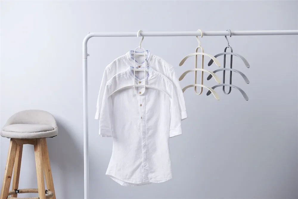 7560861409_90536679