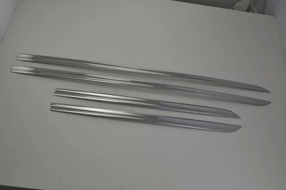 Stainless steel auto side door trim moulding for Rapid Spaceback 2015