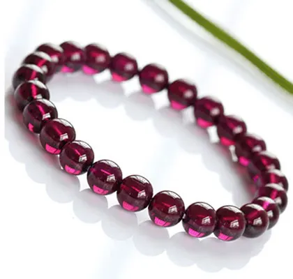 

Fubao purple teeth black rose garnet bracelet garnet bracelet beauty