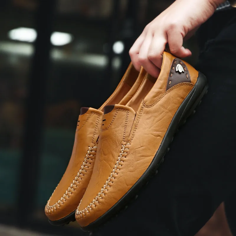 Мужская обувь; повседневные Роскошные брендовые итальянские мужские лоферы из натуральной кожи; Мокасины без шнуровки; мужские водонепроницаемые мокасины; Цвет Черный; большие размеры 37-47
