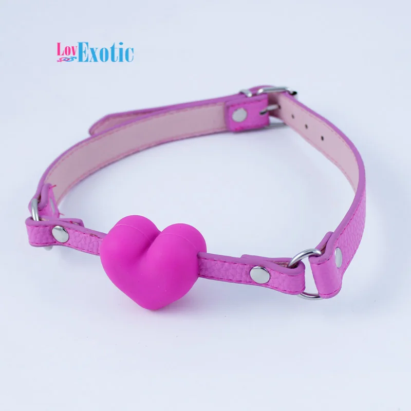 Black & Pink Leather Medical Silicone Ball Gag Gear Bite Stopper Heart Shape Gag Harness Mouth Gag Erotic Toys for Sex Couple