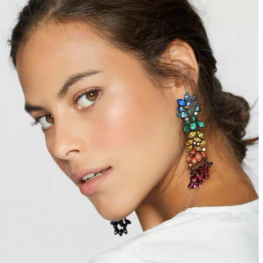 

Best lady Trendy Flower Dangle Earrings For Women Wedding Bohemian Shiny Party Pendant Satement Earrings Girl Gifts Jewellery