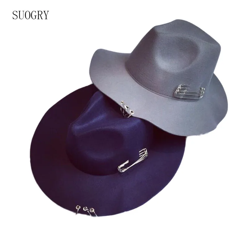 

High Quality Wide Brim Metal Rings Black Flat Brim Felt Jazz Hat Autumn Winter Wool Bowler Hats for Women Men Jewish Fedora