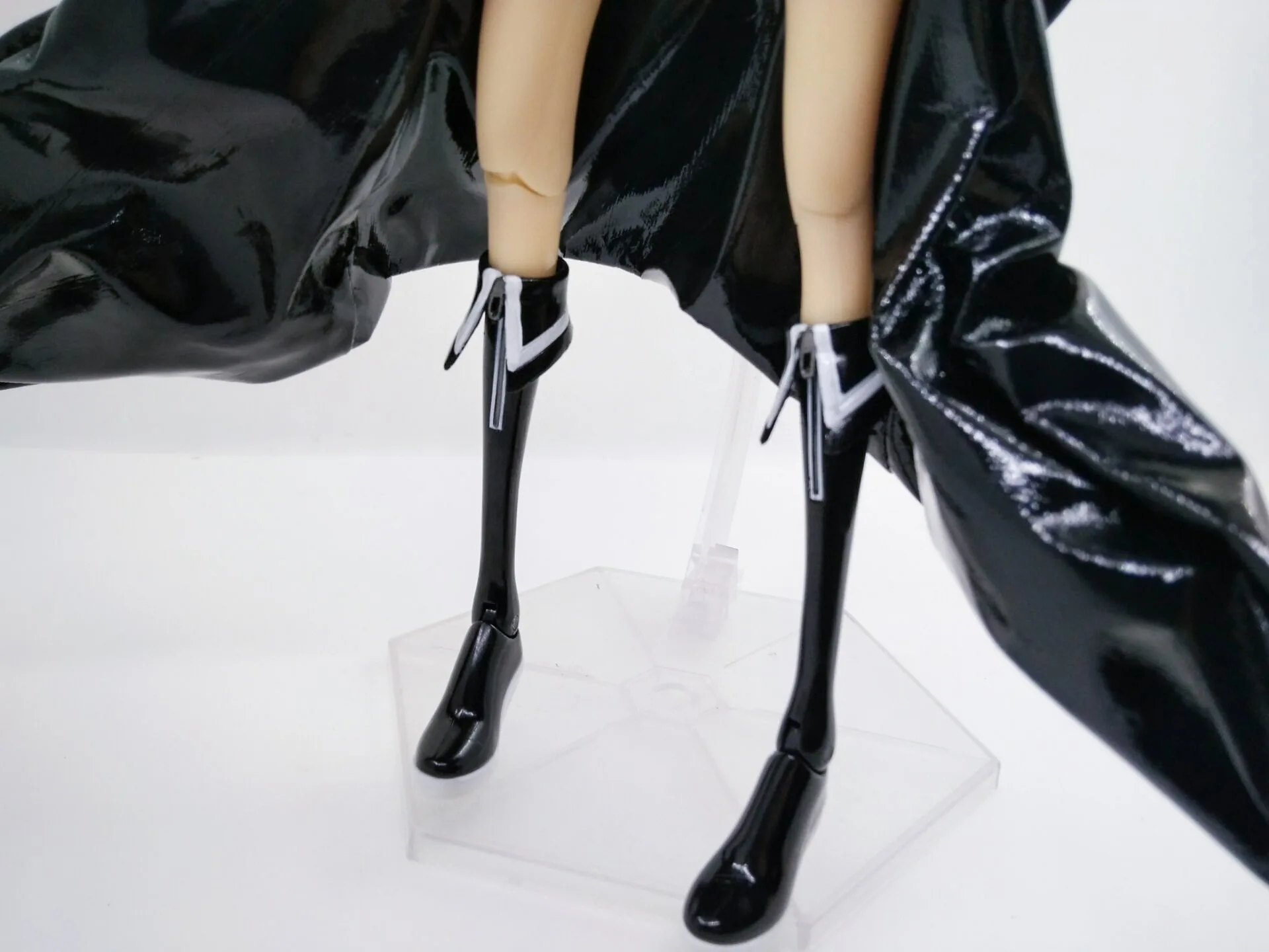 28 см аниме фигурка черная подвижная рок-шутер герои белое издание Ver ПВХ модель сексуальная Высококачественная коллекция кукла Новинка