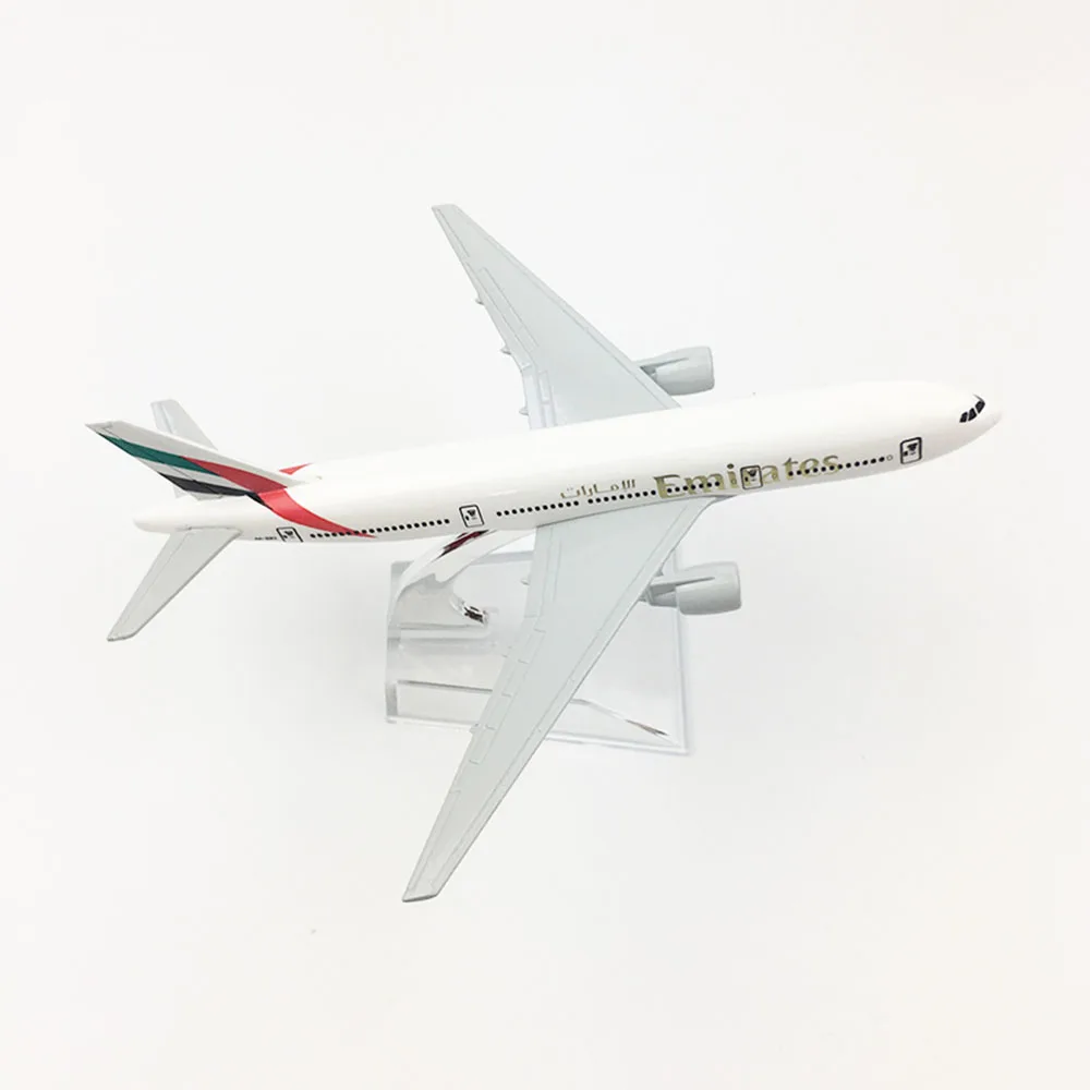 1/400 масштаб сплав самолет Boeing 777 Emirates 16 см сплав самолет B777 детские игрушки Детский подарок для коллекции