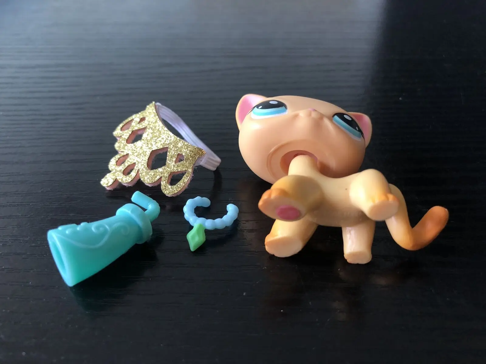 littlest pet shop magnet