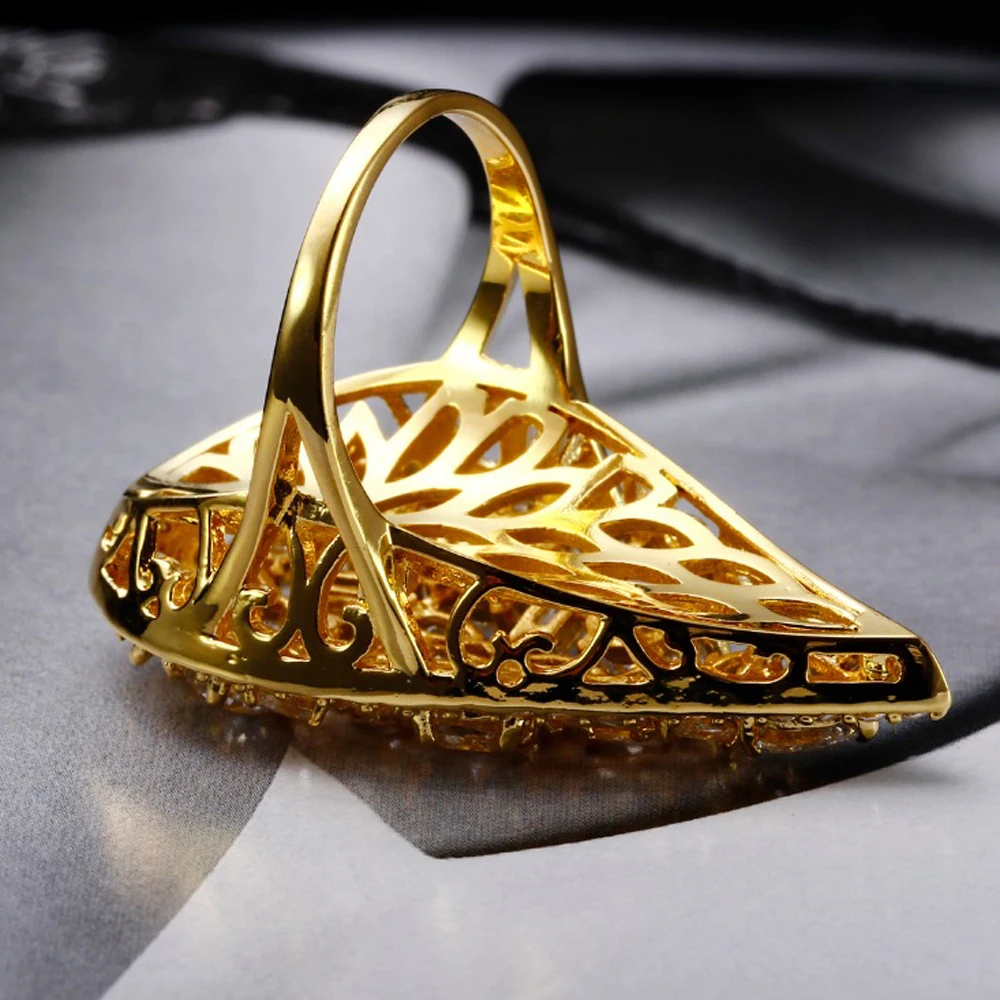 High quality long water drop shape ring Gold color jewelry chinese market online with zirconia crystal joias women big rings