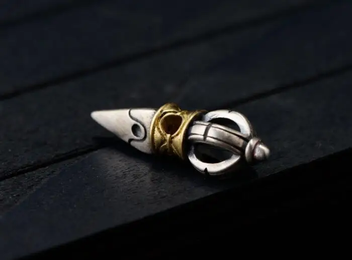silver-charm007d