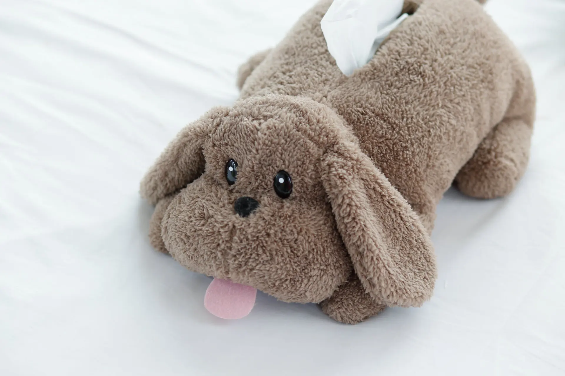 Аниме «Yuri on ice Victor Puppy Poodle», плюшевая игрушка «маккацин», мягкая бумажная коробка для домашних животных, маскарадные украшения, куклы для девочек, детские подарки