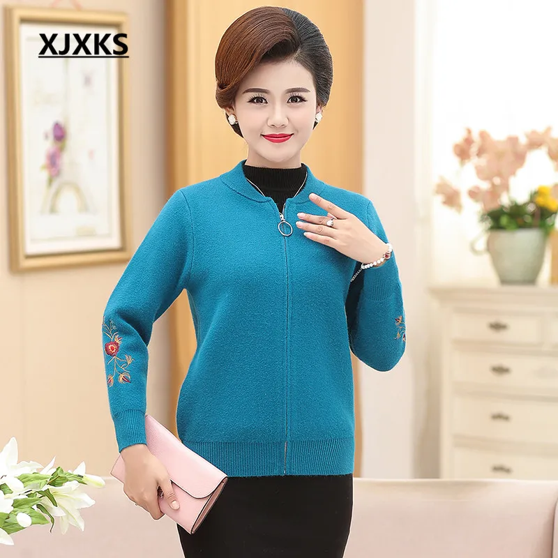 XJXKS, женский весенний и осенний вязаный кардиган с длинными рукавами, свитер, большие размеры, S-5XL, на молнии, с вышивкой, высокое качество, свитер, пальто - Цвет: Небесно-голубой