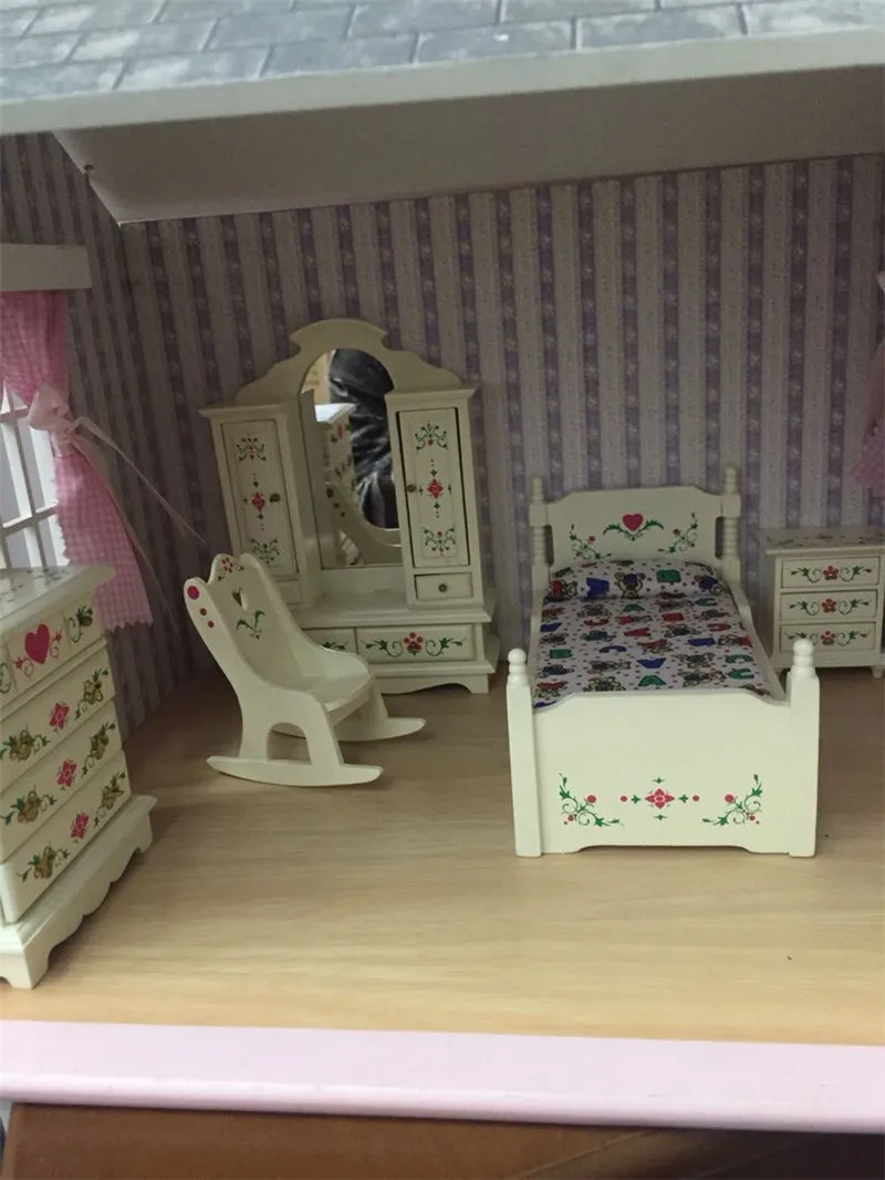 furniture toys (3)