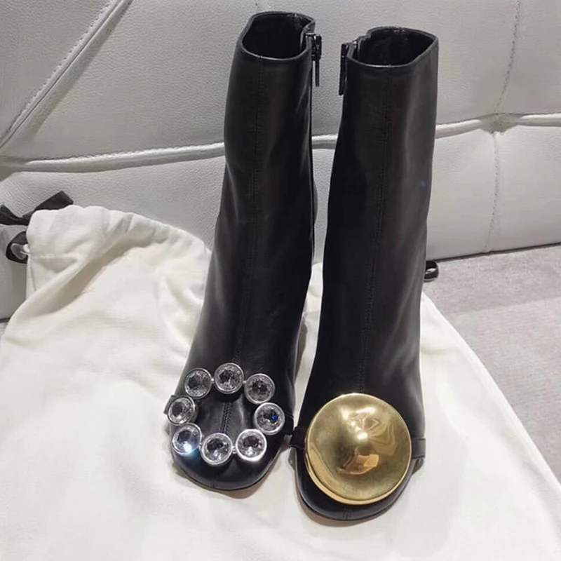 

Hot Chic Woman Leather Ankle Boots Spring Autumn Round Toe Metal Decro Side Zip Black Boots High Heels Woman Design Runway Boots