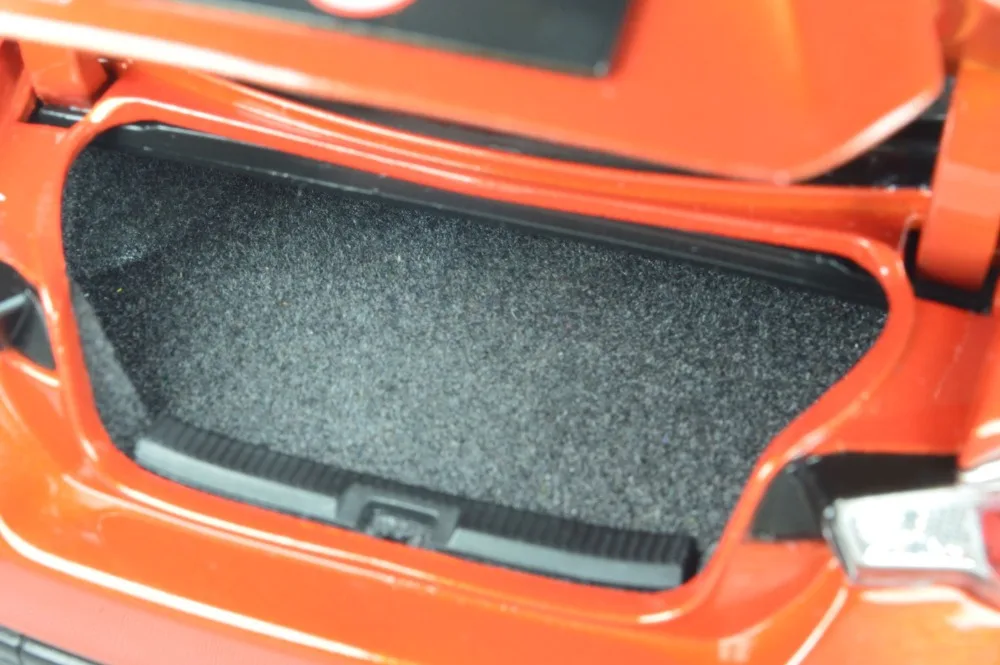 toyota_GT86_2013_orange_008