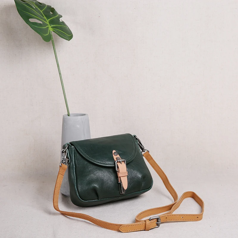 AETOO 2018 new handbags leather mini bag women summer first layer leather shoulder bag Messenger bag simple samll bag