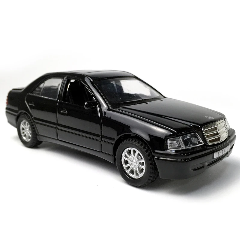 Модель S Class из сплава в масштабе 1:32 Игрушечная модель с подсветкой и звуком для