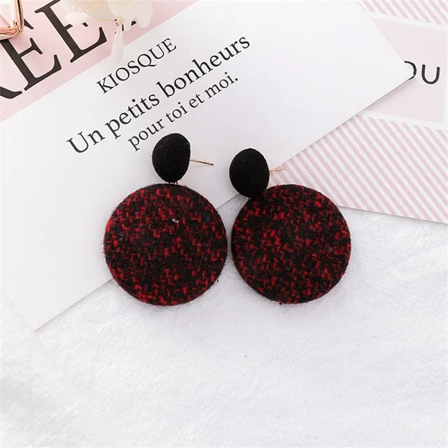 Japón y del Sur tela houndstooth botón pendientes retro amor coral y perlas largas Reino Unido estilo de las mujeres de lana de la tela escocesa pendientes|Pendientes con forma de gota| -