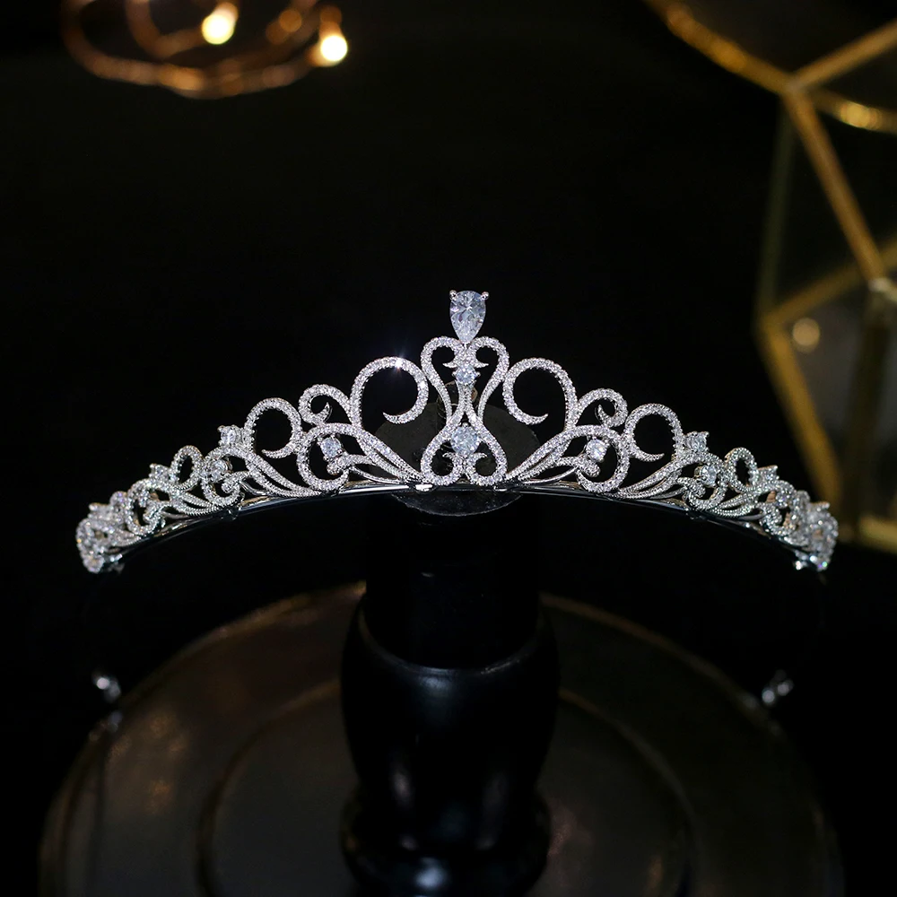 

Exquisite and simple love princess headband cubic zirconia crown tiara wedding headdress, handmade jewelry, gifts