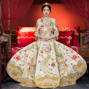 

Chinese Traditional Bride Wedding Party Dress Vintage Full Length Exquisite Rhinestone Cheongsam Royal Women Marriage Clothing