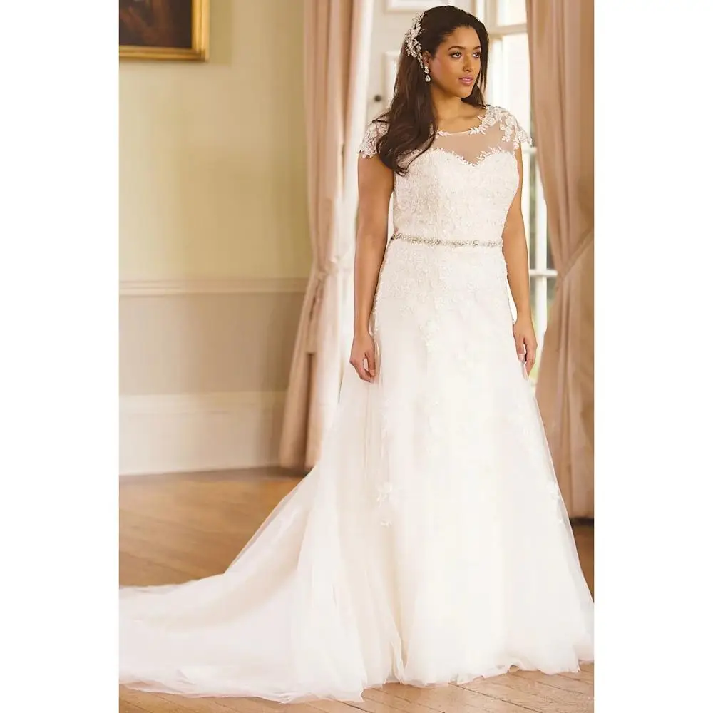 

Elegant Plus Size Wedding Dress Sheer Scoop Cap Sleeve With Lace Appliques Formal Women Bridal Gown Robe De Soiree